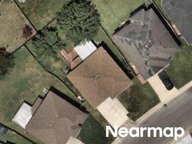 Caddington Dr