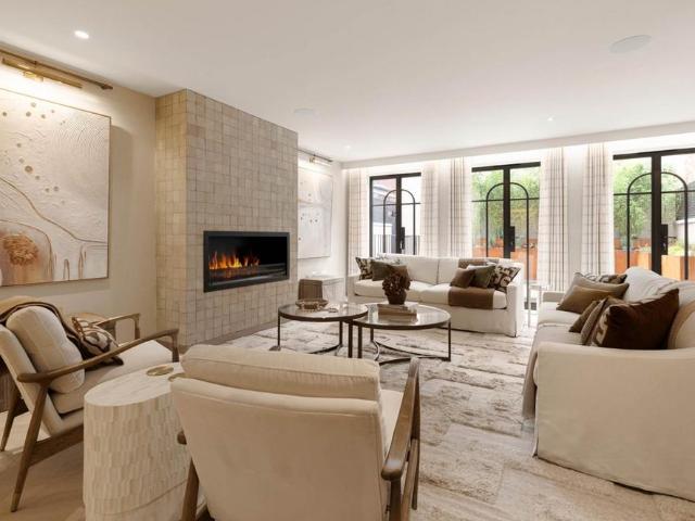 Cadogan Street, Chelsea SW3 5 bed semi detached house to rent £30,117 pcm £6,950 pw
