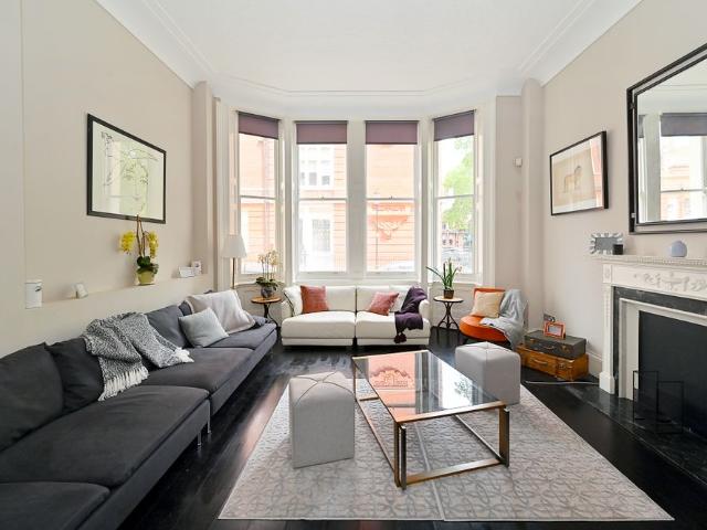 Cadogan Square, Knightsbridge, London, SW1X