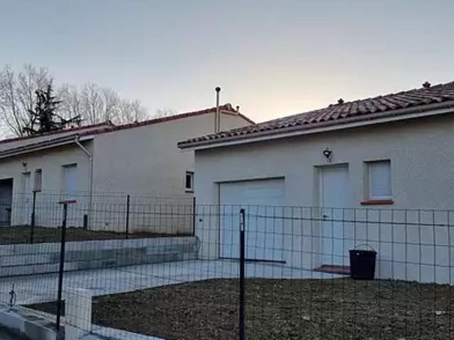 Cadours 31480 Achat / Vente maison 4 pièces t4 au dernier étage