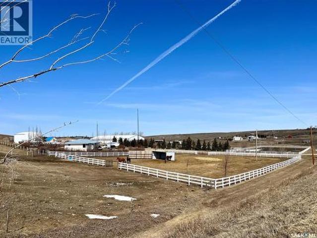 Cadrain Acres, Swift Current Rm No. 137, SK, S9H 1L9 house for sale | Listing ID SK044103 | Royal LePage