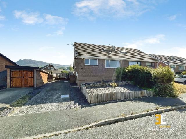 Cae America, Llanfairfechan LL33, 3 bed semi detached house to rent, £900 pcm | PrimeLocation