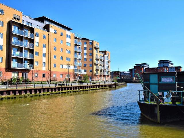 Caelum Drive, Essex CO2, 2 bed flat to rent, £1,250 pcm | PrimeLocation