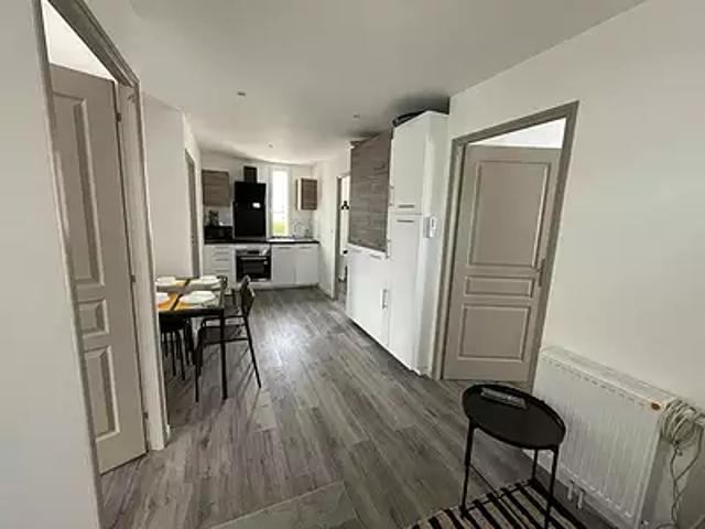 Caen 14000 Location appartement 1 pièce t1 au dernier étage
