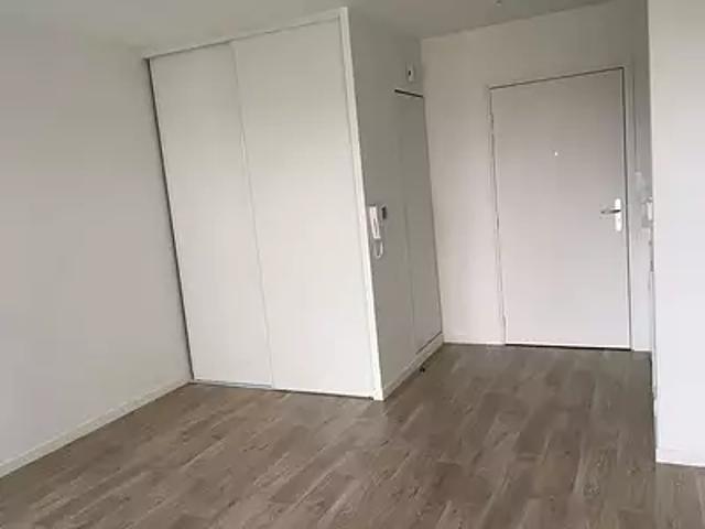 Caen 14000 Location appartement 2 pièces t2 parking