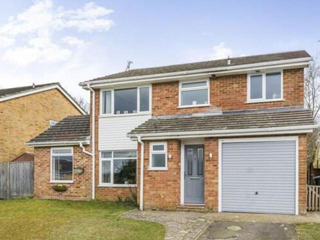 Caerleon Drive, Andover, 4 Bedroom Detached