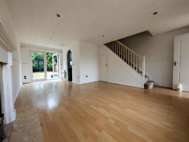 Caernarfon Drive, Nuneaton CV11, 3 bed property to rent, £1,400 pcm | PrimeLocation