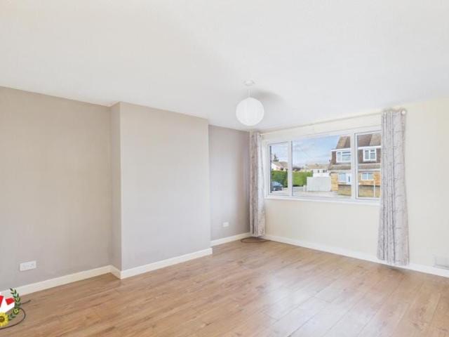 Caernarvon Road, Cheltenham