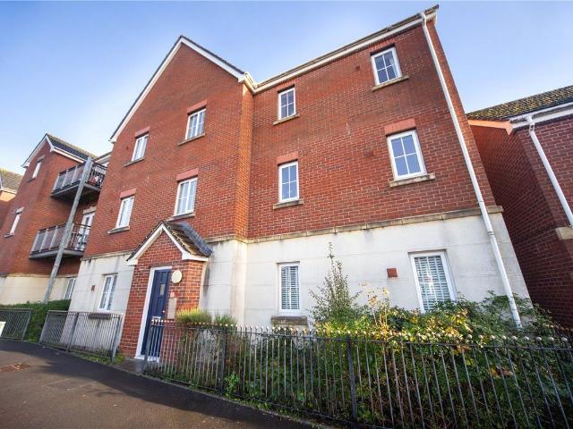 Caerphilly Road, Llanishen, Cardiff CF14, 2 bed flat to rent, £1,000 pcm | PrimeLocation