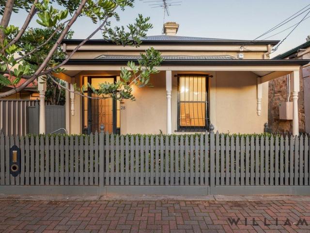 CAFÉ CULTURE, COSMOPOLITAN PRESTIGE | Kensington Cottage Charm Upsized Moments from The Parade