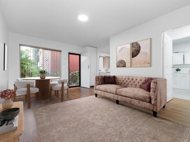 Café Strip Precinct Ground Floor Apartment