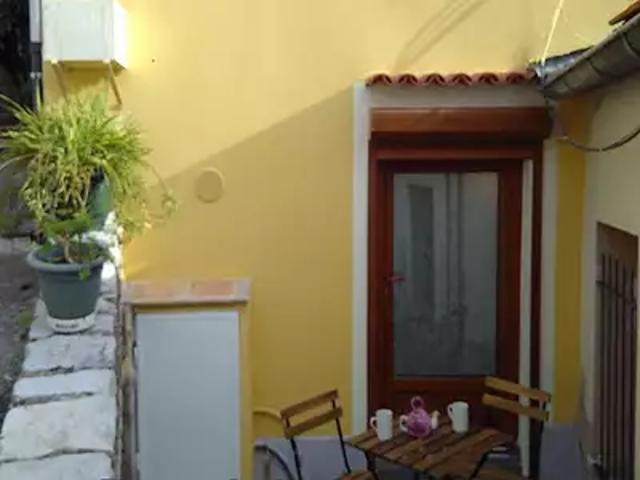 Cagnes sur Mer 06800 Location appartement 2 pièces t2 au dernier étage