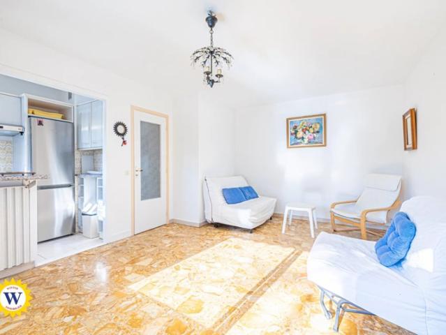 CAGNES SUR MER STUDIO MEUBLE