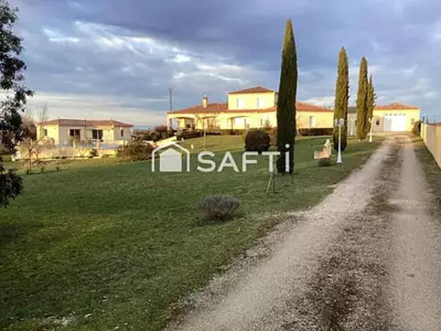 Cahors 46000 Achat / Vente maison 8 pièces t8 piscine terrasse