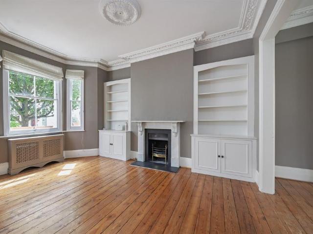 Caithness Road, London, W14 4 bed house to rent £7,150 pcm £1,650 pw