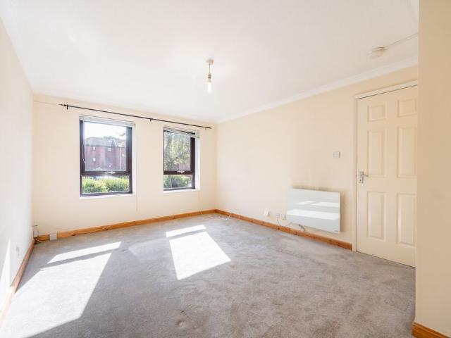 Caird Gardens
