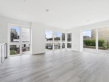 Cairncross House, 1st Floor Kidbrooke Village SE3, 3 bed flat to rent, £2,850 pcm | PrimeLocation