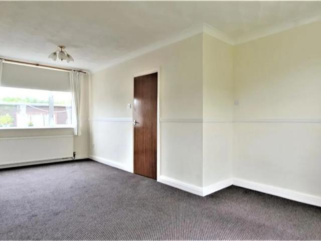 Cairns Crescent