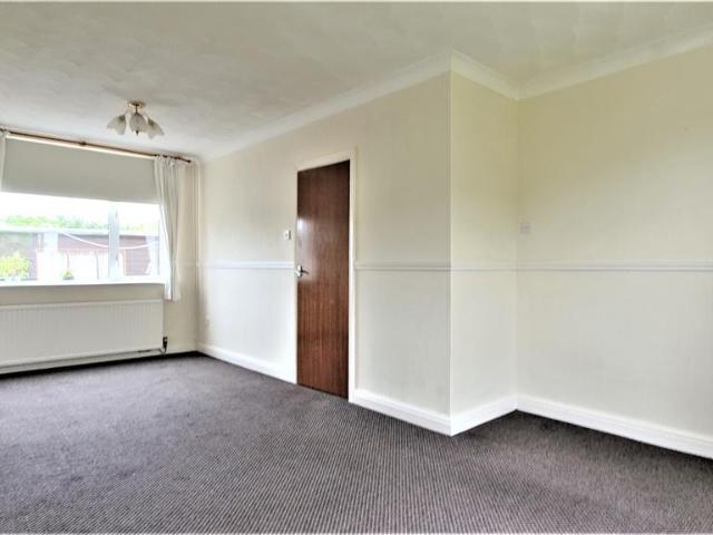 Cairns Crescent, Blacon, CHESTER 3 bed terraced house to rent £1,050 pcm £242 pw