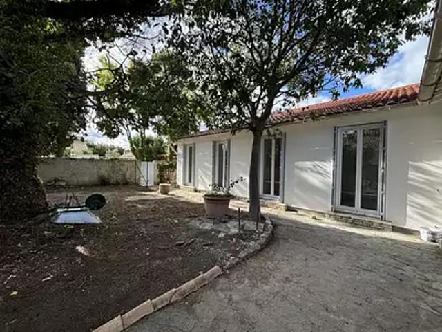 Caissargues 30132 Location maison 5 pièces t5