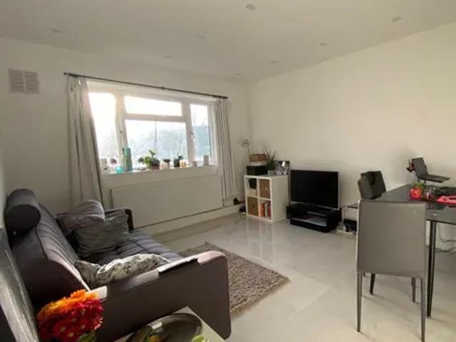 Caistor Road, London, SW12 8PZ, United Kingdom | 1 bed apartment for rent #140658916 | Rentberry