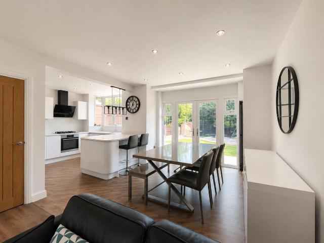 Calthorpe Close, Walsall WS5, 3 bed detached house to rent, £1,550 pcm | PrimeLocation