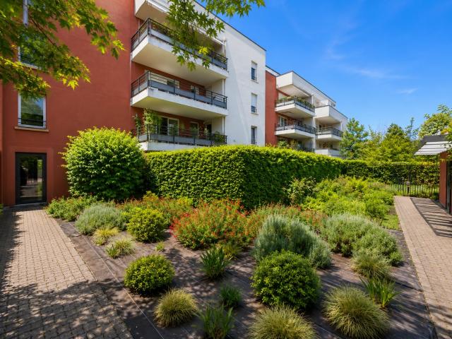 Caluire Et Cuire Duplex dernier étage Terrasses Piscin. 71m² Caluire et Cuire