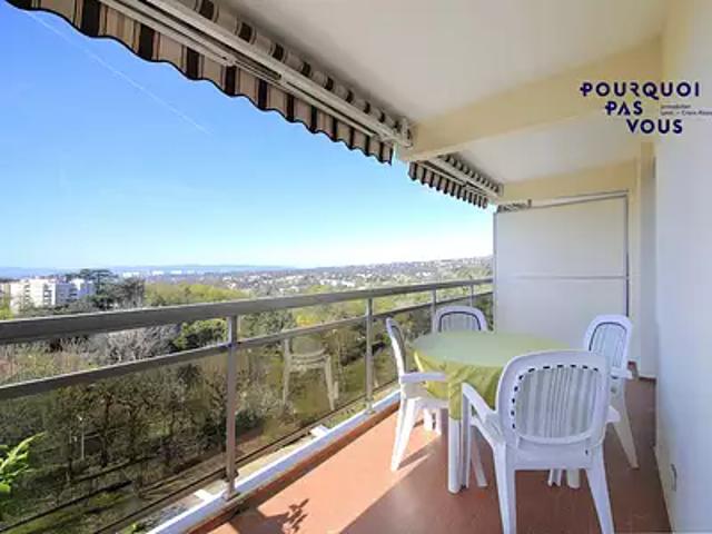 Caluire et Cuire 69300 Achat / Vente appartement 5 pièces t5 au dernier étage