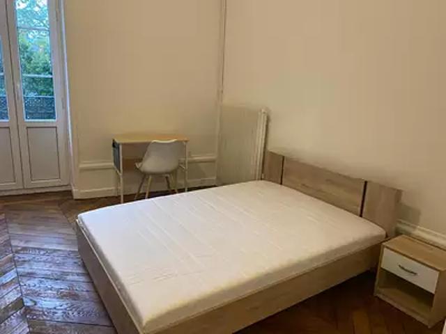 Caluire et Cuire 69300 Location appartement 1 pièce t1 balcon