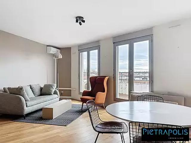 Caluire et Cuire 69300 Location appartement 3 pièces t3 au dernier étage terrasse
