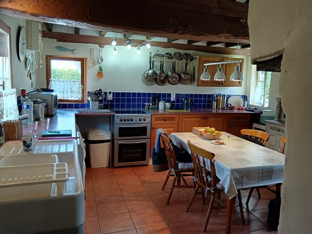 CALVADOS 107 m2 avec 4 Chambres, tres bon etat