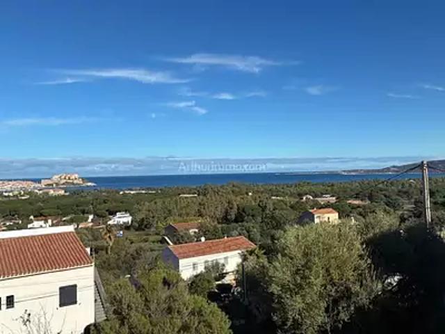 Calvi 20260 Achat / Vente appartement 2 pièces t2