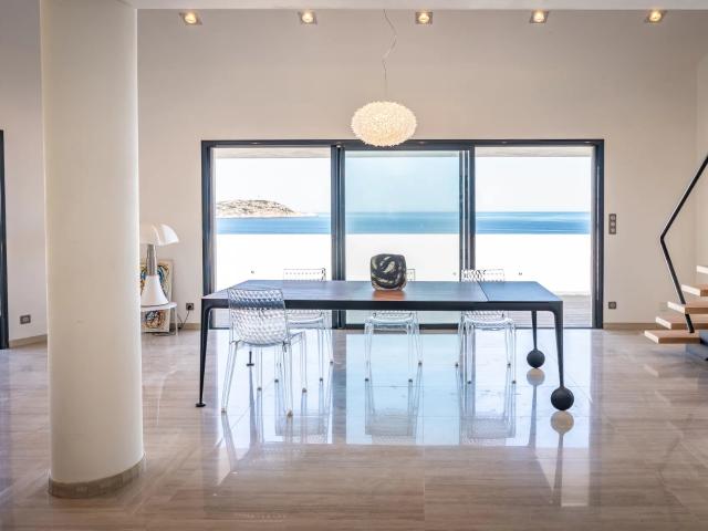 Calvi Villa d'exception vue panoramique et accès mer