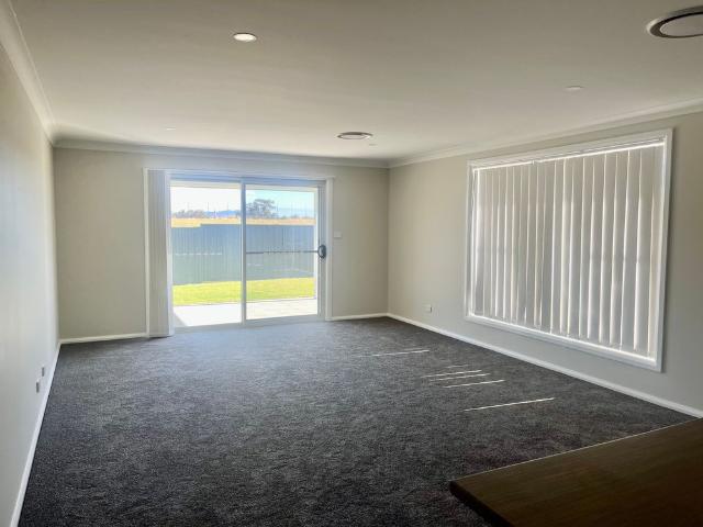 CALALA Modern 4 Bedroom Home