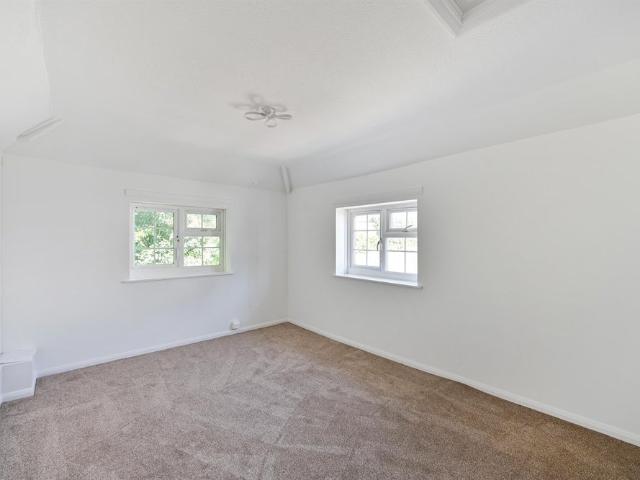 Calcot Place, Reading, RG31 7RT