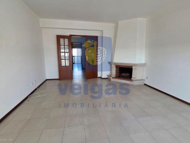 Caldas da Rainha Nossa Senhora do Pópulo, Leiria