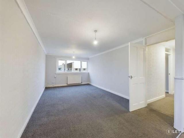 Calder Gardens, Sighthill, Edinburgh, EH11