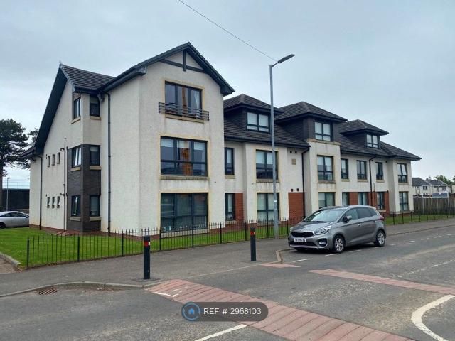 Calder Street, Blantyre, Glasgow G72, 3 bed flat to rent, £1,150 pcm | PrimeLocation