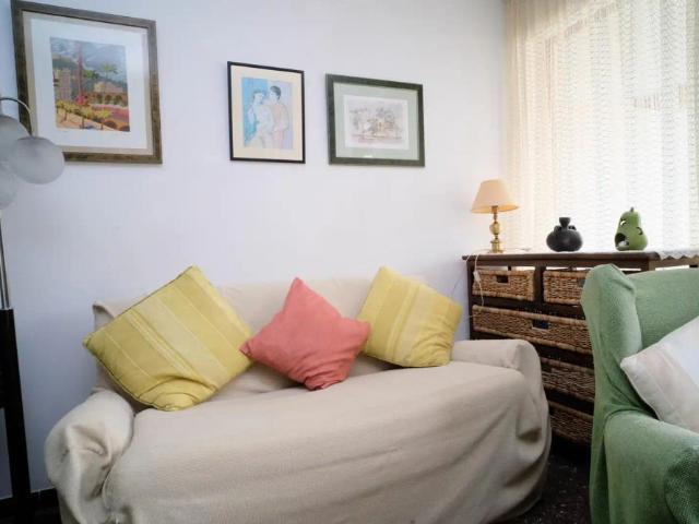 Apartamento de alquiler en Riera, Caldes d'Estrac, Barcelona