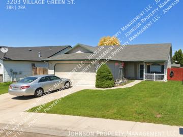 Caldwell 3 Bed Home with Double Garage. Newly renovated with new interior paint and new flooring!