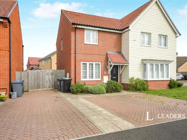 Cale Road, Melton, Woodbridge, IP12 2 bed semi detached house to rent £1,275 pcm £294 pw