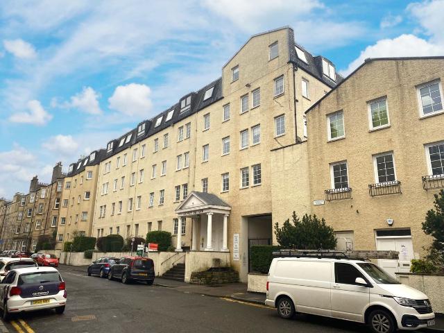 Caledonian Crescent, Edinburgh EH11, 2 bed flat to rent, £1,400 pcm | PrimeLocation