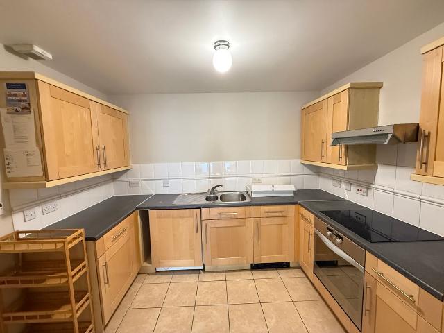 Caledonian Road, Islington, London N7, 2 bed flat to rent, £2,600 pcm | PrimeLocation