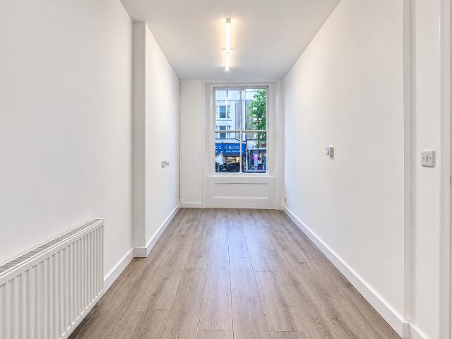 Caledonian Road, London N1, 1 bed flat to rent, £1,750 pcm | PrimeLocation