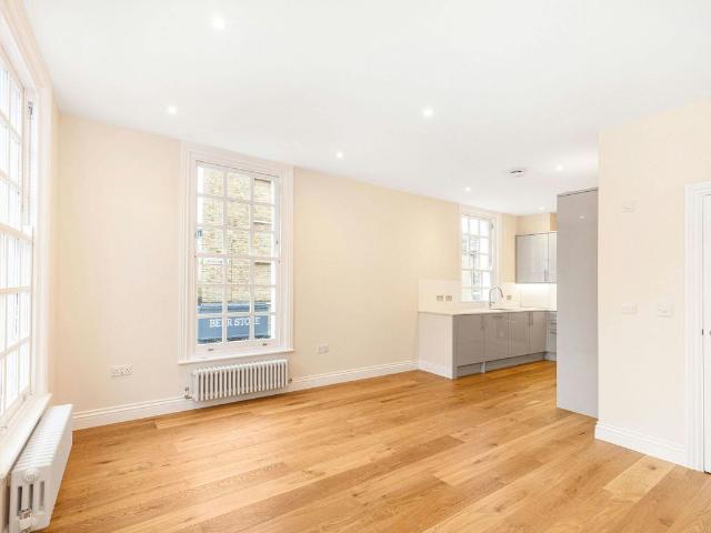 Caledonian Road, London N1, 3 bed maisonette to rent, £3,800 pcm | PrimeLocation