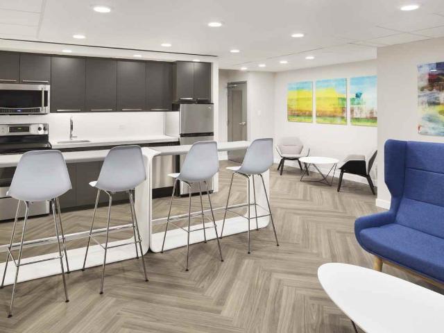 Calgary Place Apartments 2 Bedroom Apartment for Rent at 609 8 St Sw, Calgary, AB T2P 2A6 Downtown Calgary