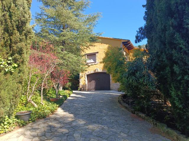 Calidad De Vida 320m² Beceite