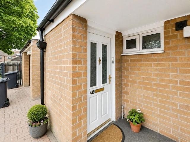California Gardens, Derby, Derby, DE22 1 bed flat to rent £750 pcm £173 pw