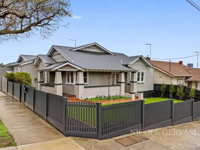 Californian Bungalow with Designer Extension
