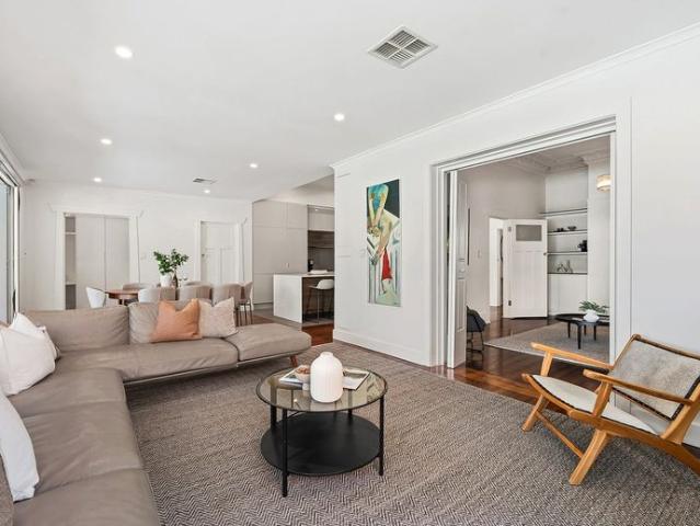 Californian Bungalow in Leafy Toorak Gardens